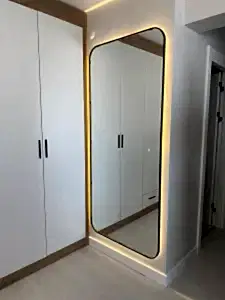 Aynalar ve Akıllı Ev: AynaArt İle Yenİ Nesİl İnteraktİf Dekorasyon Deneyİmİ