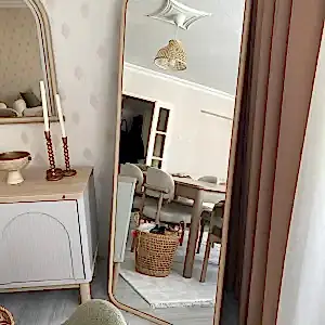 Ahşap Görünümlü Metal Boy Aynası